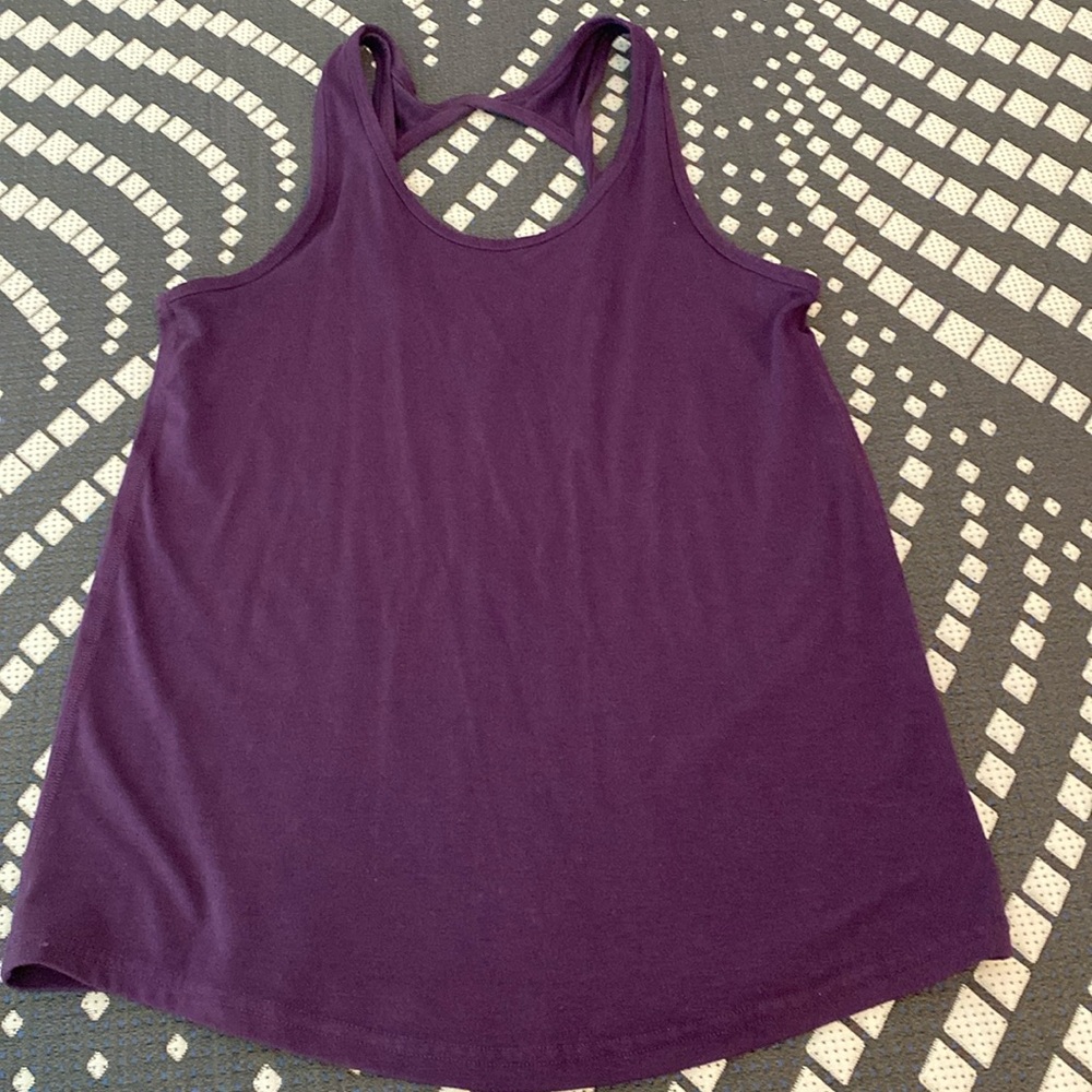 Zyia twist back tank. Size small. Purple